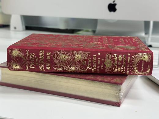 《傲慢与偏见》纪念版，完整复刻1894年传奇孔雀版装帧 商品图2