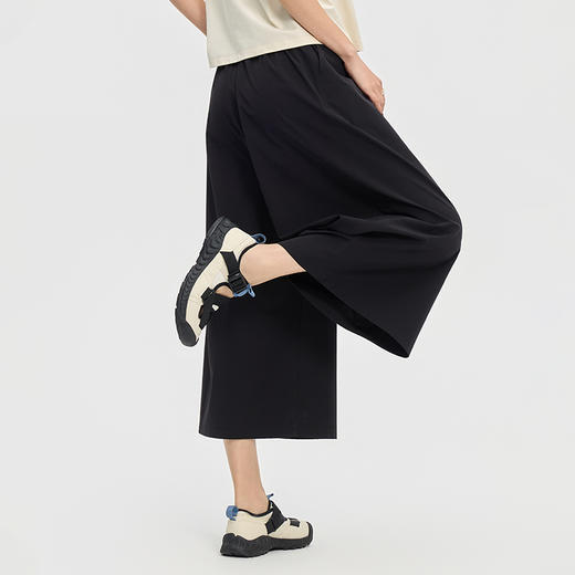 Leorrey/乐拉立体剪裁垂顺女春夏机能风运动休闲穿搭直筒裤七分裤KZ4395 商品图2