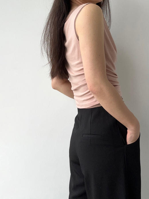 SIJIA｜SS2673 粉⾊针织两件套背⼼ 商品图1