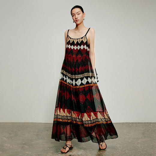 【林栖设计小店】地色几何|暗红色复古印花飘逸显瘦吊带A字连衣裙1962187B 商品图3