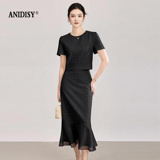 立体泡泡格圆领短袖上衣+拉链拼接欧根纱半裙套装 商品图1