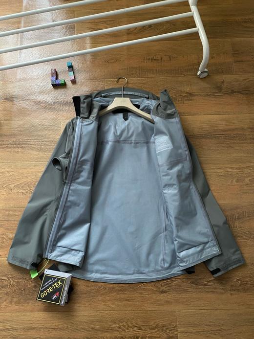 袅家BETA LT GORE-TEX 男女情侣款硬壳冲锋衣 商品图7