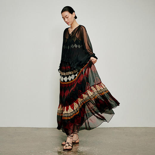 【林栖设计小店】地色几何|暗红色复古印花飘逸显瘦吊带A字连衣裙1962187B 商品图4