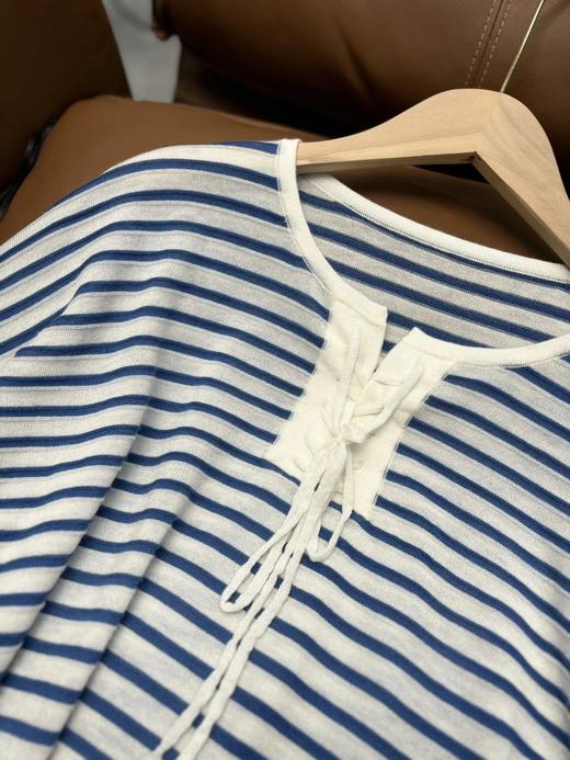 老米优品🎈3-7天！大牌同款！《蚕丝羊毛绑带罗马领条纹衫》薄款针织衫，松弛，复古，高级~  C237831 商品图9