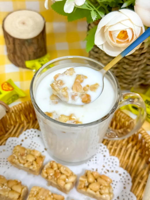 黄老五木糖醇花生酥 | 四代非遗技艺  七分花生三分糖 低糖健康不上火  酥脆不粘牙 健康甜而不腻 酥而不掉渣 获得iSEE全球美味奖三星 商品图11