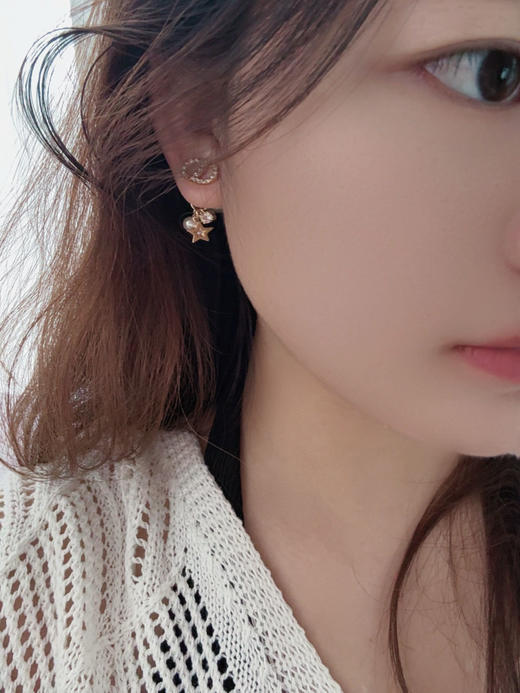Dior 26年早春新款Tribales星星CD耳环来袭 商品图1