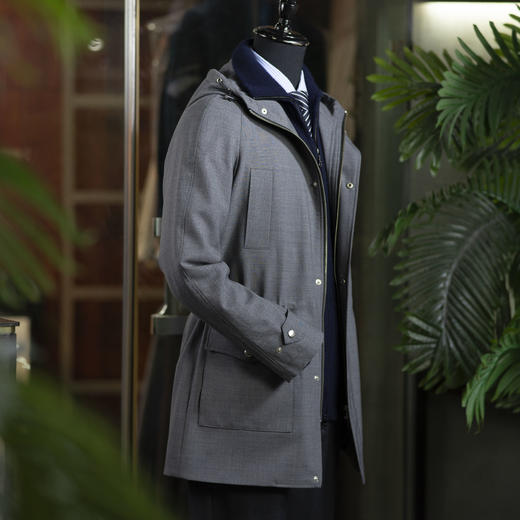 春季新款男士强捻羊毛防泼水连帽风衣 商品图1