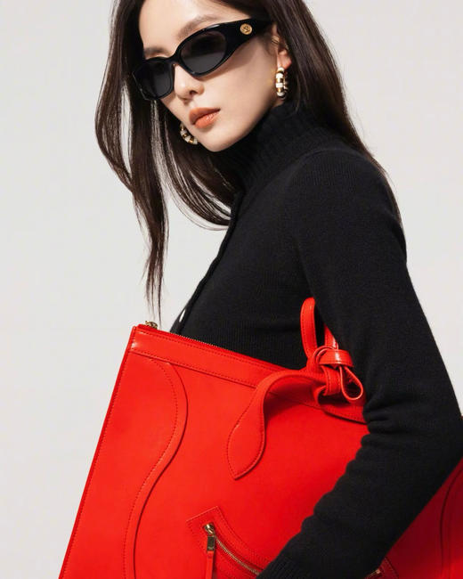 CELINE 赛琳 CL40347U 不规则板材猫眼形时尚太阳镜 （JH） 商品图4