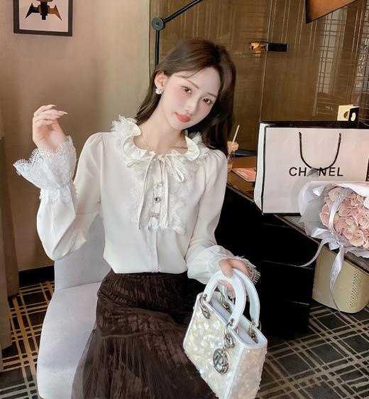 张心子【春日层次】优雅气质缎面系带蕾丝拼接衬衫上衣 U2603016 商品图1