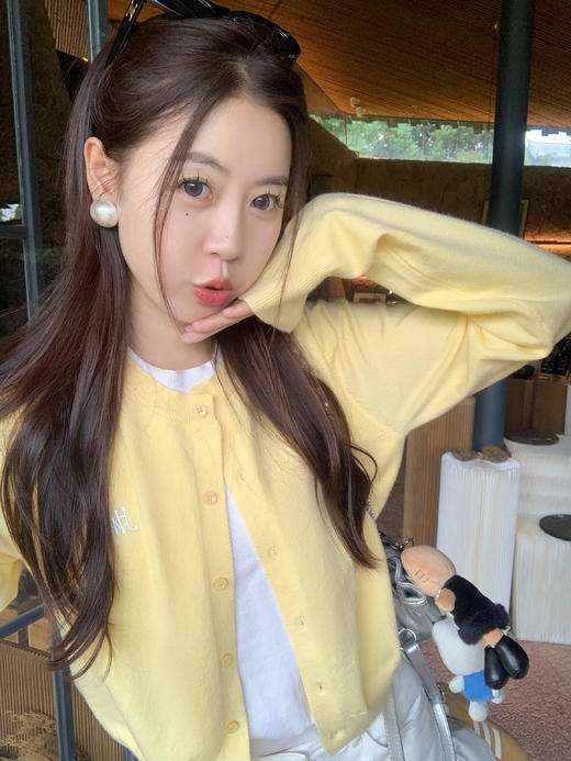 <曾小咸推荐>3.21现货秒杀 ！微信超特价！韩系假两件刺绣毛针织衫 日常189.99 立减100 秒杀89.99！！ 商品图9