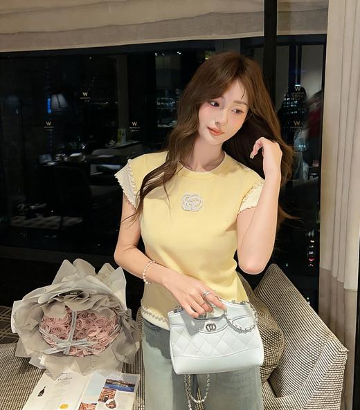 张心子【山茶栀意】圆领气质山茶花撞色花边上衣 U2603006 商品图13