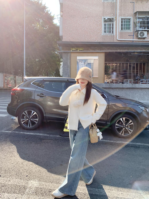 <曾小咸推荐>3.22现货秒杀 ！微信超特价！韩系翻领针织开衫 日常209.99 立减120 秒杀89.99！！加绒牛仔裤 秒杀99.99！！ 商品图9