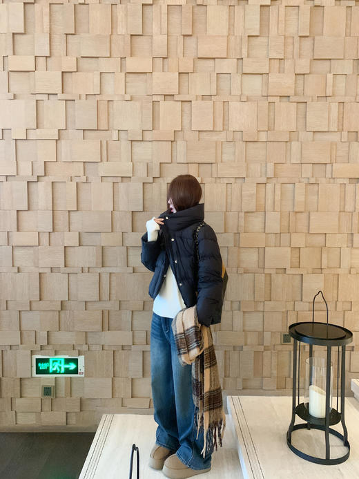 <曾小咸推荐>3.21现货秒杀 ！微信超特价！深蓝阔腿加绒直筒牛仔裤 日常229.99 立减130 秒杀99.99！！ 商品图12