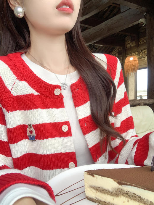 <曾小咸推荐>3.21现货秒杀 ！微信超特价！韩系红白条纹毛衣 日常179.99 立减90 秒杀89.99！！ 商品图8