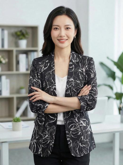 SC1A11_漆黑色_上衣外套_春季_翻领抽七分袖西装_高级女装_BERNIEELEN 伯妮斯茵 商品图1