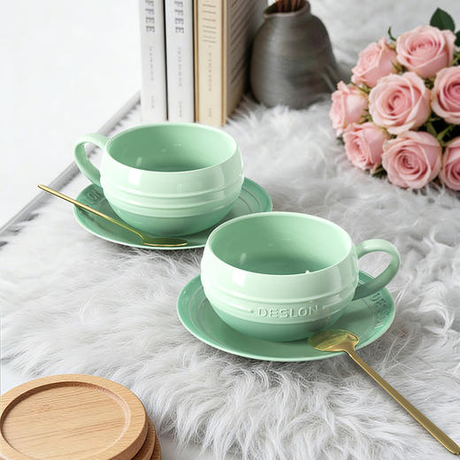 💕品牌直发！！！雅致生活｜🌈【德世朗暖阳系列陶瓷杯碟套装DFS-TZ857-6A-GN】，解锁日常小美好‼️‼️ ✅线条浮雕设计 ✅匠心陶瓷 ✅磨砂防滑底缘 ✅渐变时尚元素🔝 商品图2