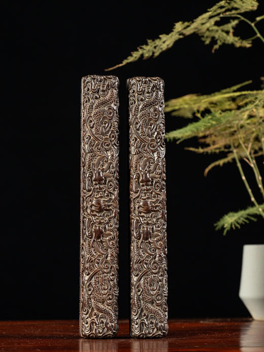 清	紫檀满雕云龙纹镇尺（一对） 商品图0