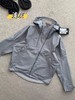 F0320107兼顾实用性与造型感不挑身形男女皆可驾驭轻量冲锋衣 商品缩略图14