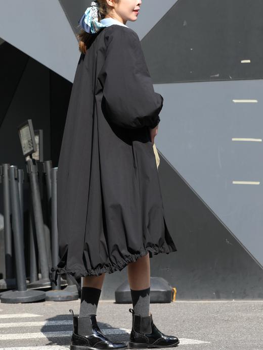 TYNVIE 气球袖防水抽绳派克大衣-黑色 商品图6