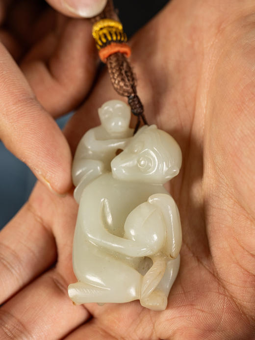 清	玉雕辈辈封侯挂饰 商品图3