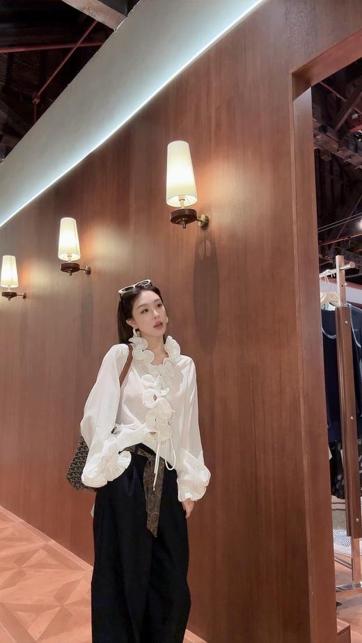 PIANAI冷小姐# 白色花边衬衣 商品图5