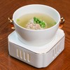 【水沙涟中餐厅 春鲜至味双人餐】午/晚餐通用！精选菜品：烟熏⼴安狮子头、红焖雪花和牛尾、红烧秧草河豚鱼、淮扬腌笃鲜笋汤...尝鲜水沙涟时令菜色同时体验招牌风味！ 商品缩略图1