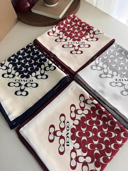 F0320114真丝面料织面纹理可做围巾配饰百搭大尺寸真丝方巾 商品图4