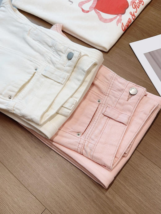 100%斜纹棉会呼吸的面料直筒牛仔裤 商品图4