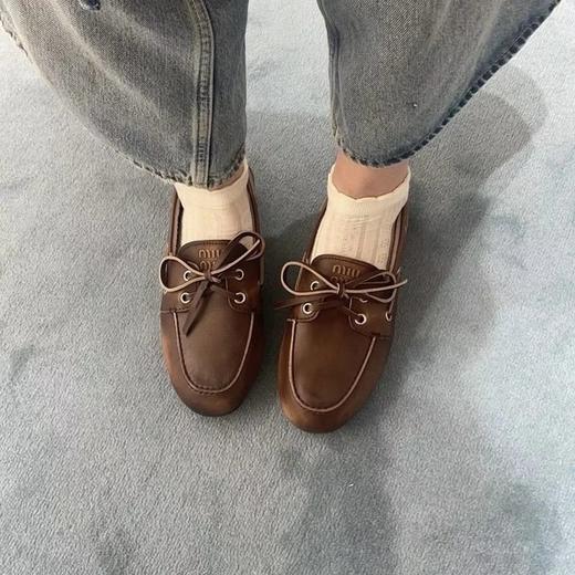 重磅渠道  miu 帆船乐福   做旧擦色系带乐福鞋  舒适软底复古单鞋皮鞋 商品图2