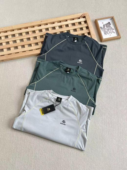 F032069春季新款男女同款立体剪裁休闲运动长袖圆领卫衣T恤 商品图3