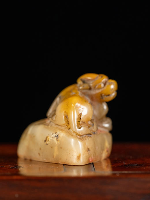 清	寿山石瑞兽钮随形印章 商品图2