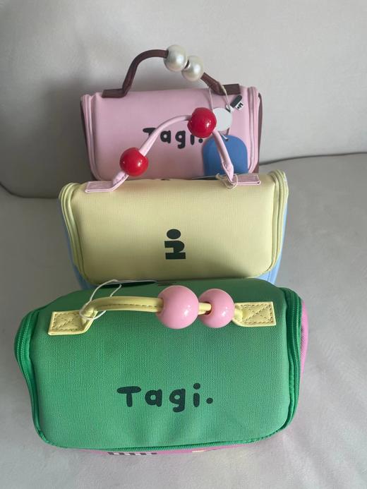 F032028大容量相机收纳包化妆包机灵小球点缀机灵小房子防水便携洗漱包 商品图1