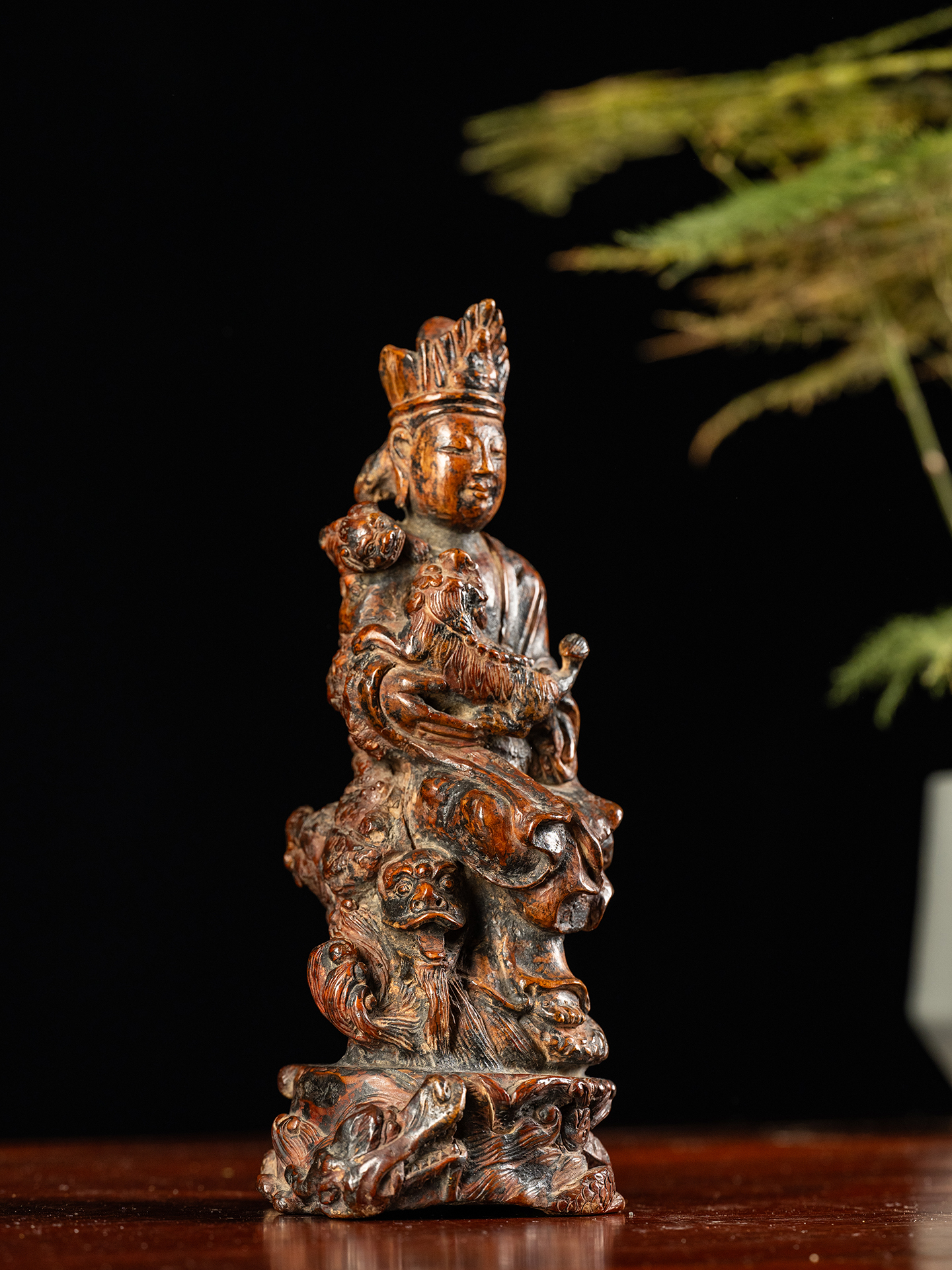 清	黄杨木雕观音像