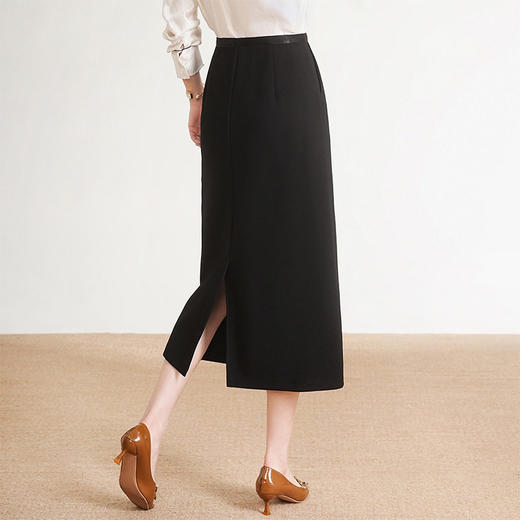 「自」全新升级【铂金会员128/天猫169/差价41】(95410)洛诗琳气质时尚包臀半身裙女2026春季中长款通勤直筒西装 商品图3