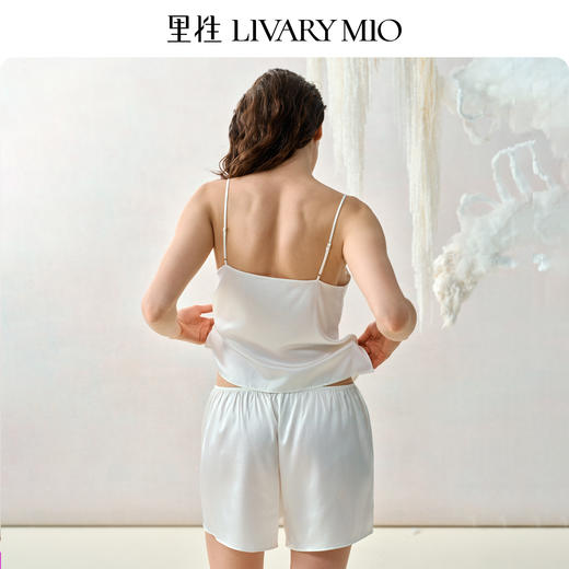 Livary Mio/里性粼粼性感真丝吊带睡衣女夏镂空V领家居服套装 商品图3