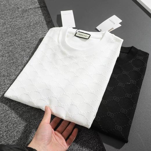 F032055舒适亲肤立体裁剪休闲宽松版型提花满印短袖T恤 商品图3