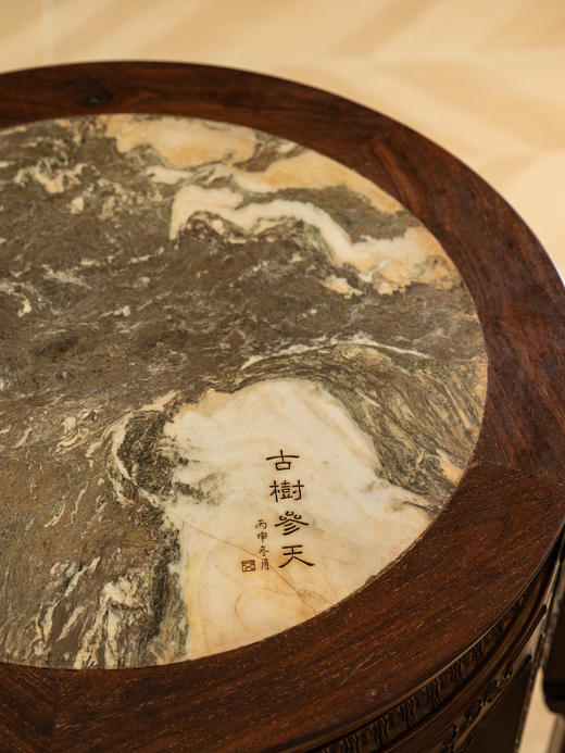 清	红木镶云石五足带托泥圆形高花几（一对） 商品图2