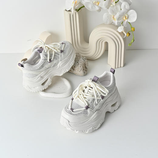 经典鲨2026年夏专柜新品韩版时尚薄款透气厚底显高老爹鞋女KW160-629131 商品图2