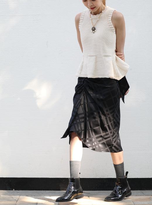 TYNVIE 荷叶边裙摆裹身裙 - 黑色格纹 商品图12