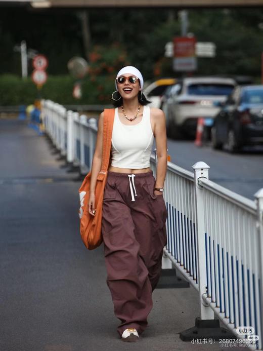 F032036户外休闲运动女孩美式运动裤女生薄尼龙宽松直筒裤 商品图6