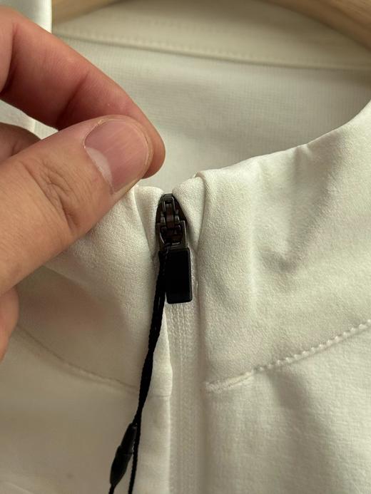 F032070日常通勤拉链长袖设计快干吸湿男士运动休闲卫衣 商品图12