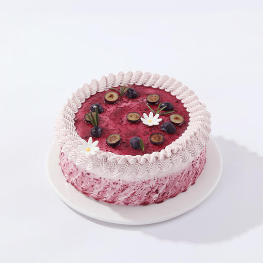 【蓝莓鲜果乐园】春日鲜果蛋糕，鲜爽蓝莓解腻，蛋糕胚松软绵密，酸甜交织，甜而不腻，一口尽享清新酸甜 商品图2