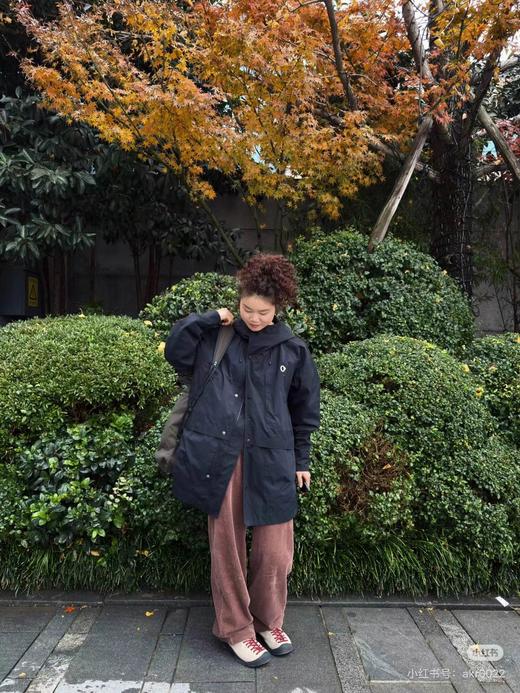 F032035女孩美式运动宽松多口袋连帽中长款梭织格子带帽防风防水冲锋衣 商品图13