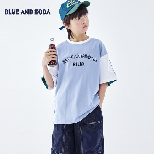 蓝汽水2026夏新款男童全棉撞色复古度假风上衣青少年字母短袖T恤 商品图0