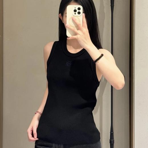 杨幂同款  贸易公司  Lew弹力坑条针织背心 升级款！神级打底背心  三色入 商品图2