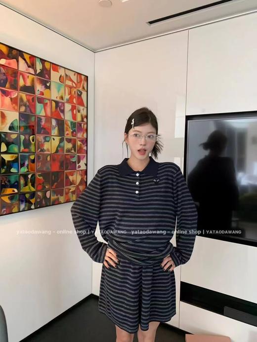 F032076休闲慵懒韩系通勤风宽松版型翻领半开襟纽扣条纹针织套装 商品图11