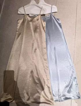 【门店同款】ENJOY春季肌理缎面吊带长裙 170493768