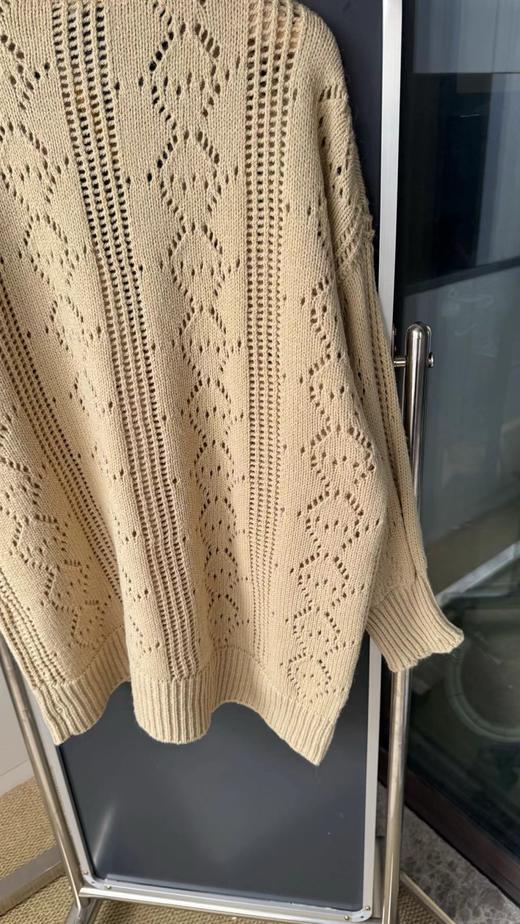 F032075休闲复古落肩黑色爱心刺绣V领灯笼袖长款开衫外套 商品图14