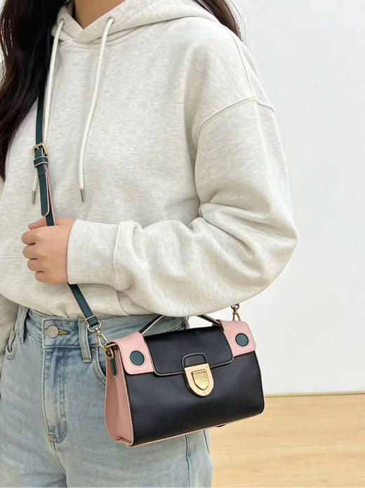 Dior Ever Mini 盾牌 黑粉 牛皮 手提 斜挎包 商品图3