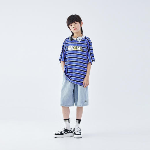 蓝汽水2026夏季新品男童条纹上衣青少年插肩休闲印花圆领短袖T恤 商品图1
